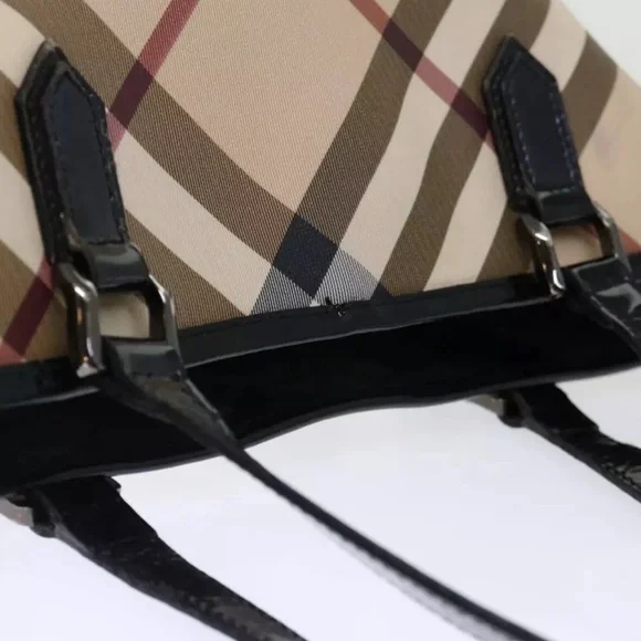 Burberry Nova Check Large Tote 👜